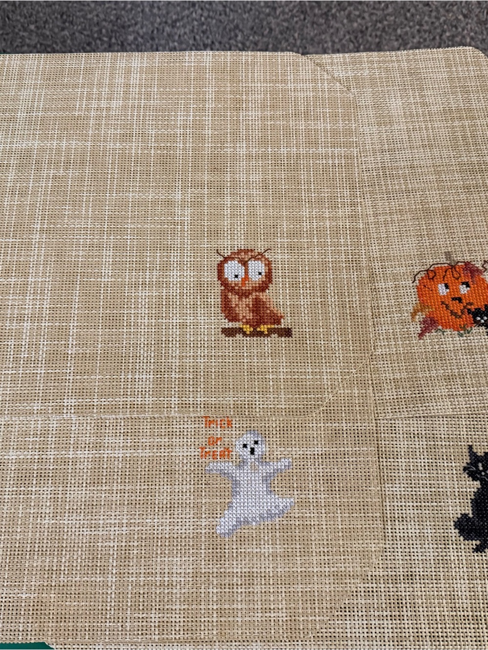Halloween placemats set of 4